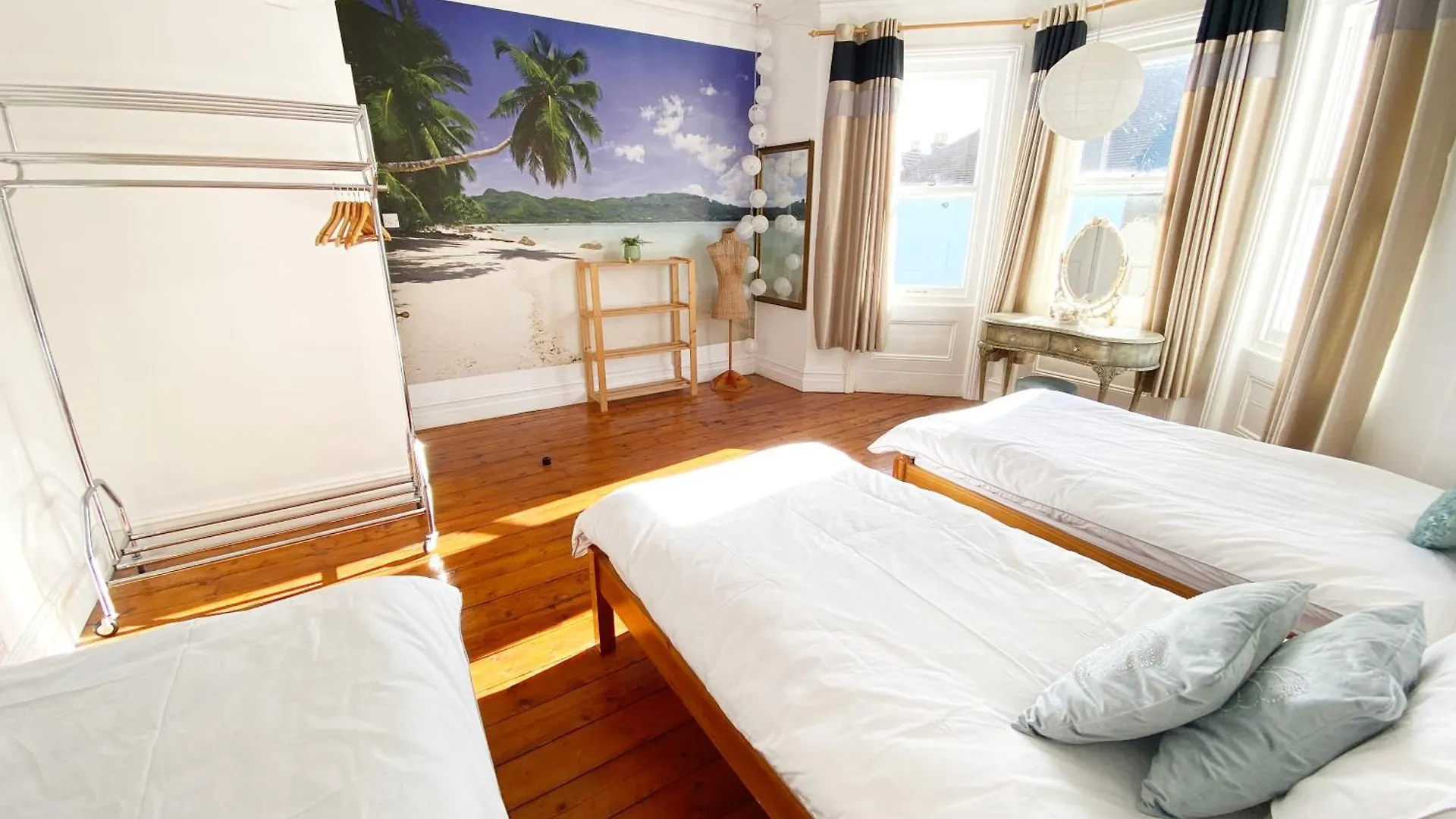 Nyaraló The Table House Close To Town & Beach Free Parking Bournemouth Egyesült Királyság